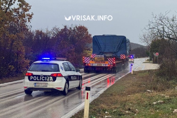 Usporen promet prema Širokom Brijegu iz smjera Gruda zbog vangabaritnog transporta
