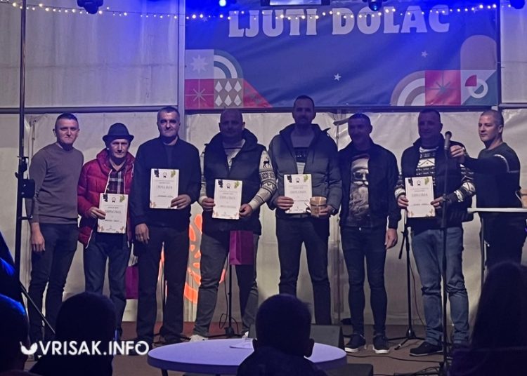 (VIDEO) Advent u Ljutom Docu okupio mještane i posjetitelje uz vino, glazbu i zajedništvo