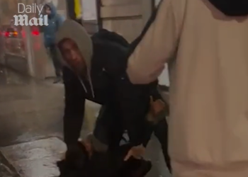 (VIDEO) Ljubušak superheroj: Spasio maloljetnicu od seksualnog zlostavljanja