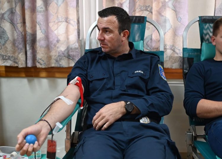 U Ljubuškom prikupljeno 56 doza krvi: Ivica Bošnjak darovao 70. put krv