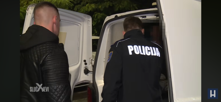 (VIDEO) Slučajevi X u Širokom Brijegu: Kamere zabilježile postupanje policiju nakon provale u benzinsku crpku Holdina