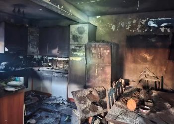 Hrvatska: Požar u kući izbio zbog lampica na božićnom drvcu