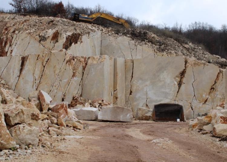 Medine Stanine: Vrata tišine Širokog Brijega