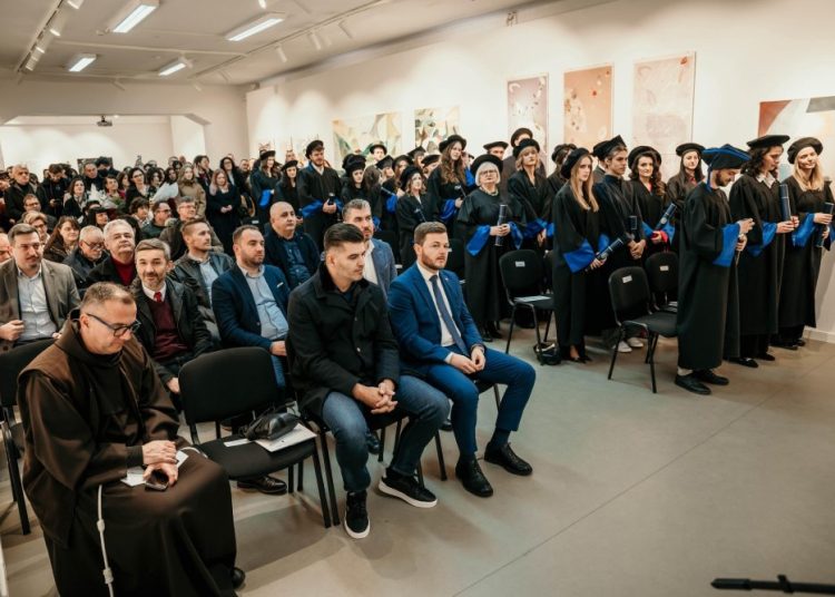 Održana svečana promocija diplomanata Akademije likovnih umjetnosti u Širokom Brijegu