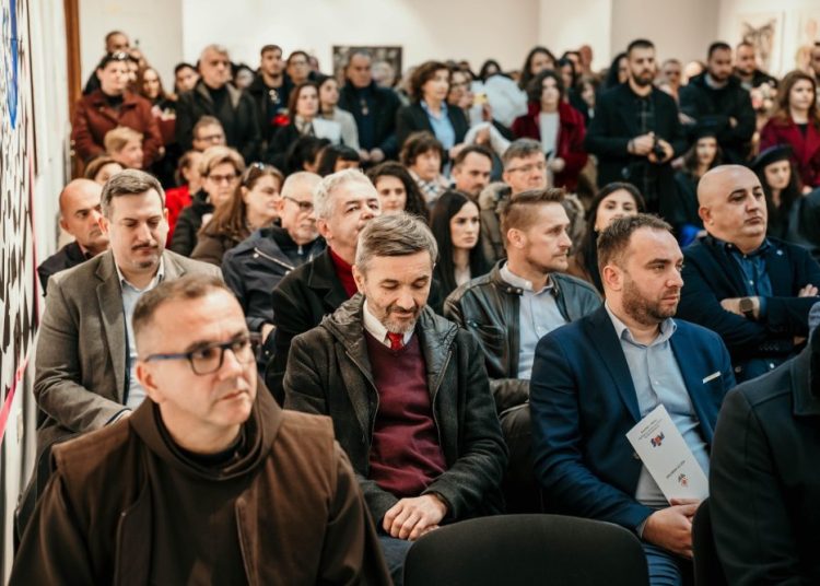 Održana svečana promocija diplomanata Akademije likovnih umjetnosti u Širokom Brijegu