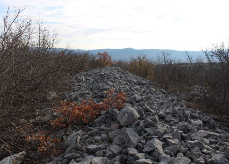 Podastrana u Ljubotićima: Tri tisućljeća u jednom zaselku