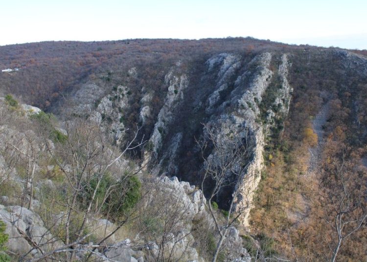 Podastrana u Ljubotićima: Tri tisućljeća u jednom zaselku