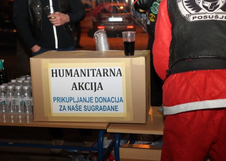 Posušje: Moto mrazovi iznenadili mališane na Trgu hrvatskih branitelja