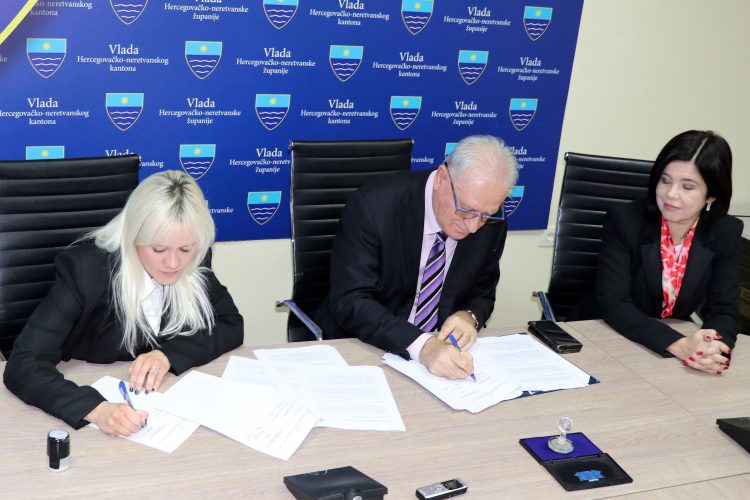 Potpisan kolektivni ugovor sa Sindikatom doktora medicine i stomatologije u HNŽ-u