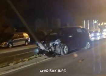 Prometna nesreća u Mostaru: Automobil udario u rasvjetni stup