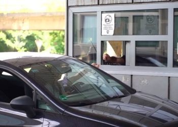 Rekorder u BiH: Duguje 106.745 KM za prometne kazne
