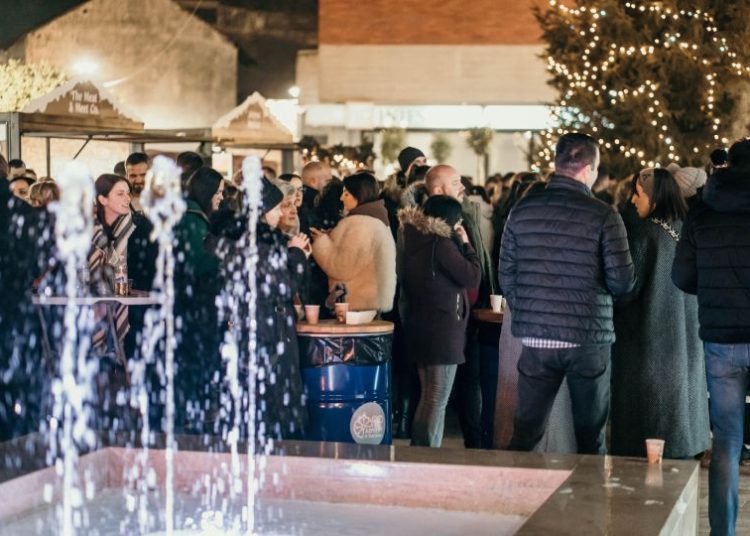 Široki Brijeg pjevao Oliverove hitove uz Stjepana Lacha