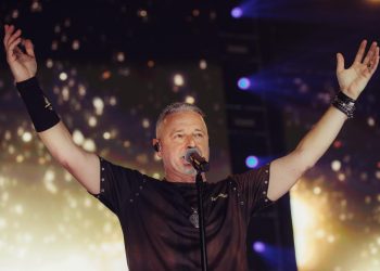 Thompson na koncertu u zagrebačkoj Areni pozvao na rušenje Tomaševića