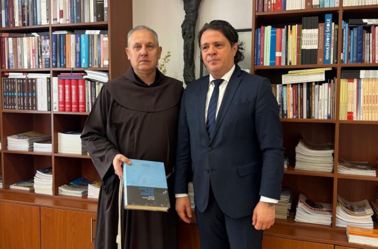 Toni Kraljević posjetio Franjevački provincijalat Bosne Srebrene