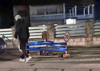 Strava u BiH: Desetogodišnje dijete upalo u otvoreni šaht ispred škole