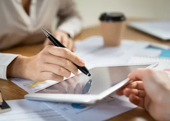 Novi namet za gospodarstvenike: Hoće li već plaćeni elektronički potpis morati plaćati još jednom?
