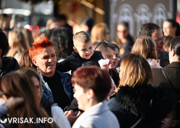 Sveti Nikola darivao mališane u Širokom Brijegu