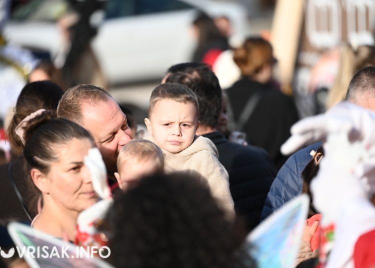 Sveti Nikola darivao mališane u Širokom Brijegu