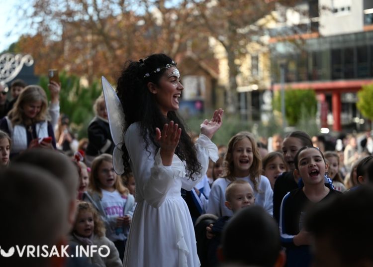 Sveti Nikola darivao mališane u Širokom Brijegu