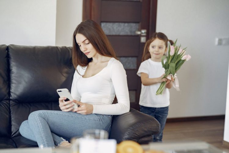 Emocionalno zanemarivanje: Sedam znakova da je u djetinjstvu nedostajalo ono najvažnije