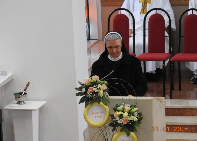 Svečano slavlje u Mostaru: Dvije sestre franjevke iz Gruda i Mostara položile doživotne zavjete