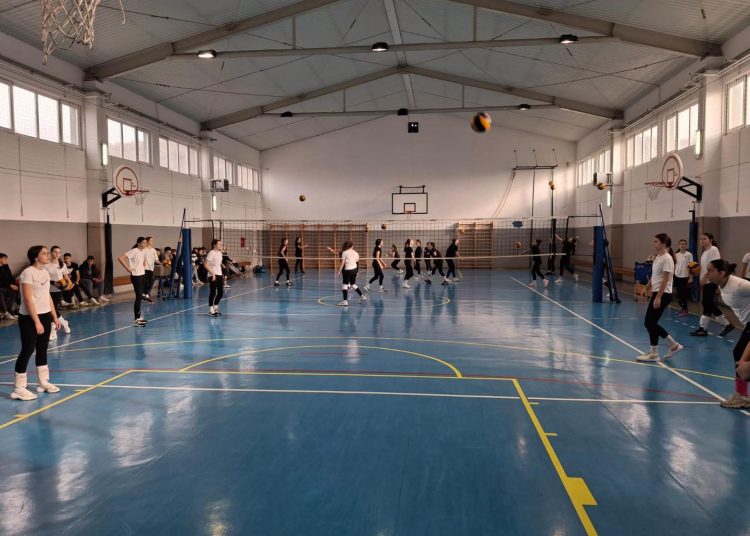 Široki Brijeg: Održano gradsko natjecanje u odbojci za učenike osnovnih škola
