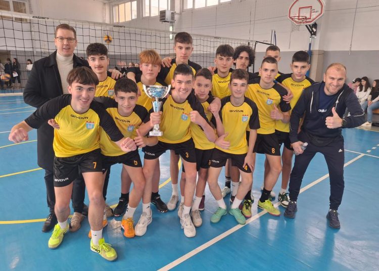 Široki Brijeg: Održano gradsko natjecanje u odbojci za učenike osnovnih škola