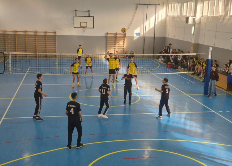 Široki Brijeg: Održano gradsko natjecanje u odbojci za učenike osnovnih škola