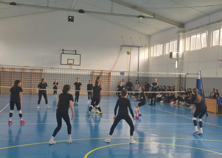 Široki Brijeg: Održano gradsko natjecanje u odbojci za učenike osnovnih škola