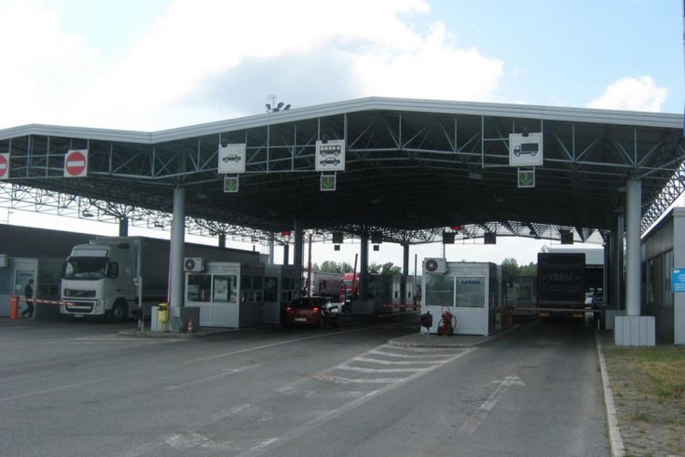Hrvatske sigurnosne agencije upozorile BiH na moguće napade na granične prijelaze