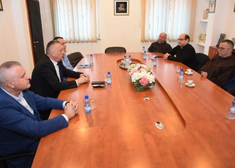 Čelnici Općine Čitluk i župnici Broćanskog dekanata održali tradicionalni godišnji sastanak