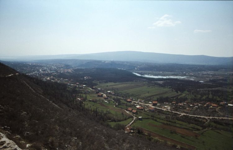 Iz prošlosti Širokog Brijega: Pogled s Japlanice na Oklaje, Gaj, Trn, Brig…