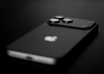 Intel se ponovno spominje kao Appleov partner za proizvodnju čipova