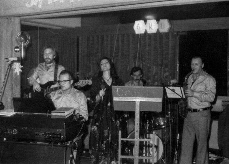 Iz prošlosti Širokog Brijega: Meri Cetinić na dočeku nove 1977. godine u hotelu Park