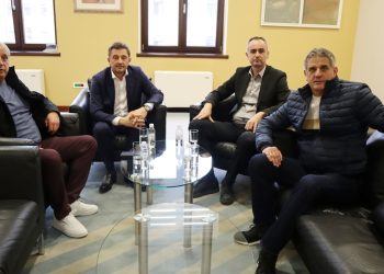 Kordić i Rahimić primili hrabre Mostarce koji su spasili stariju ženu iz gorućeg stana