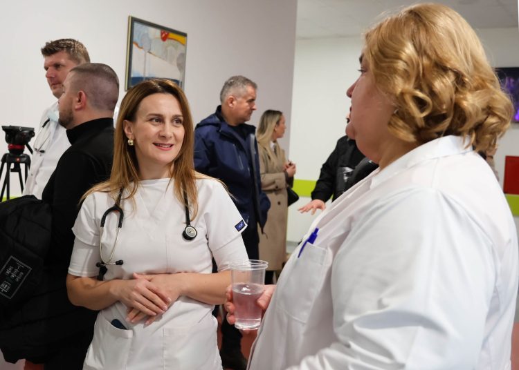 Otvorena nova ambulanta u SKB-u Mostar s ciljem liječenje dječjih očiju