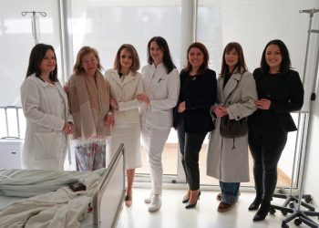 Posjetili onkologiju u Mostaru: Zaklada Svjetlo nade darovala bolesnike i najavila veliki projekt
