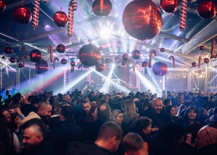 Posušje prvi put organiziralo doček Nove godine na otvorenom, pogledajte fotogaleriju