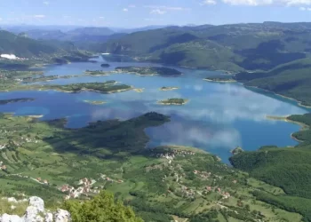 Znate li koje hercegovačko jezero ispod svojih voda skriva 20 potopljenih sela i groblja?