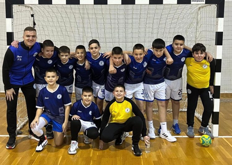 Škola rukometa Široki Brijeg: Prvo međunarodno iskustvo