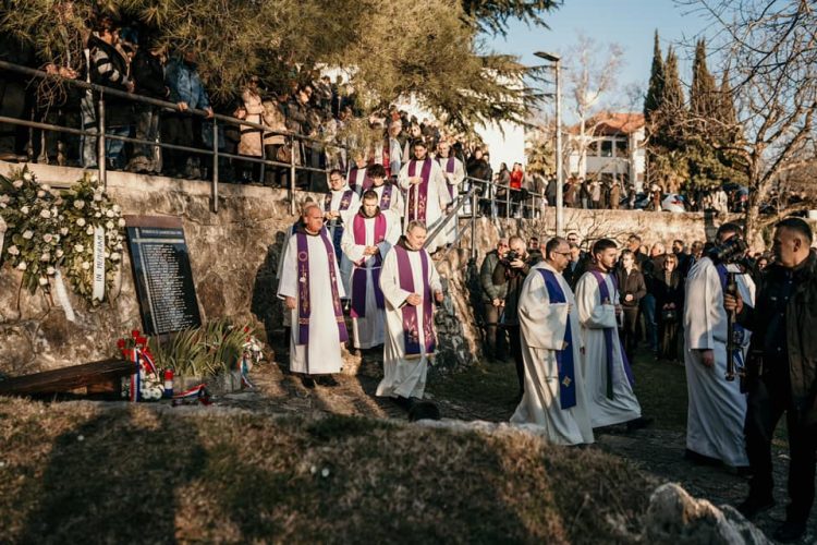 Široki Brijeg: Hodnja sjećanje za hercegovačke fratre