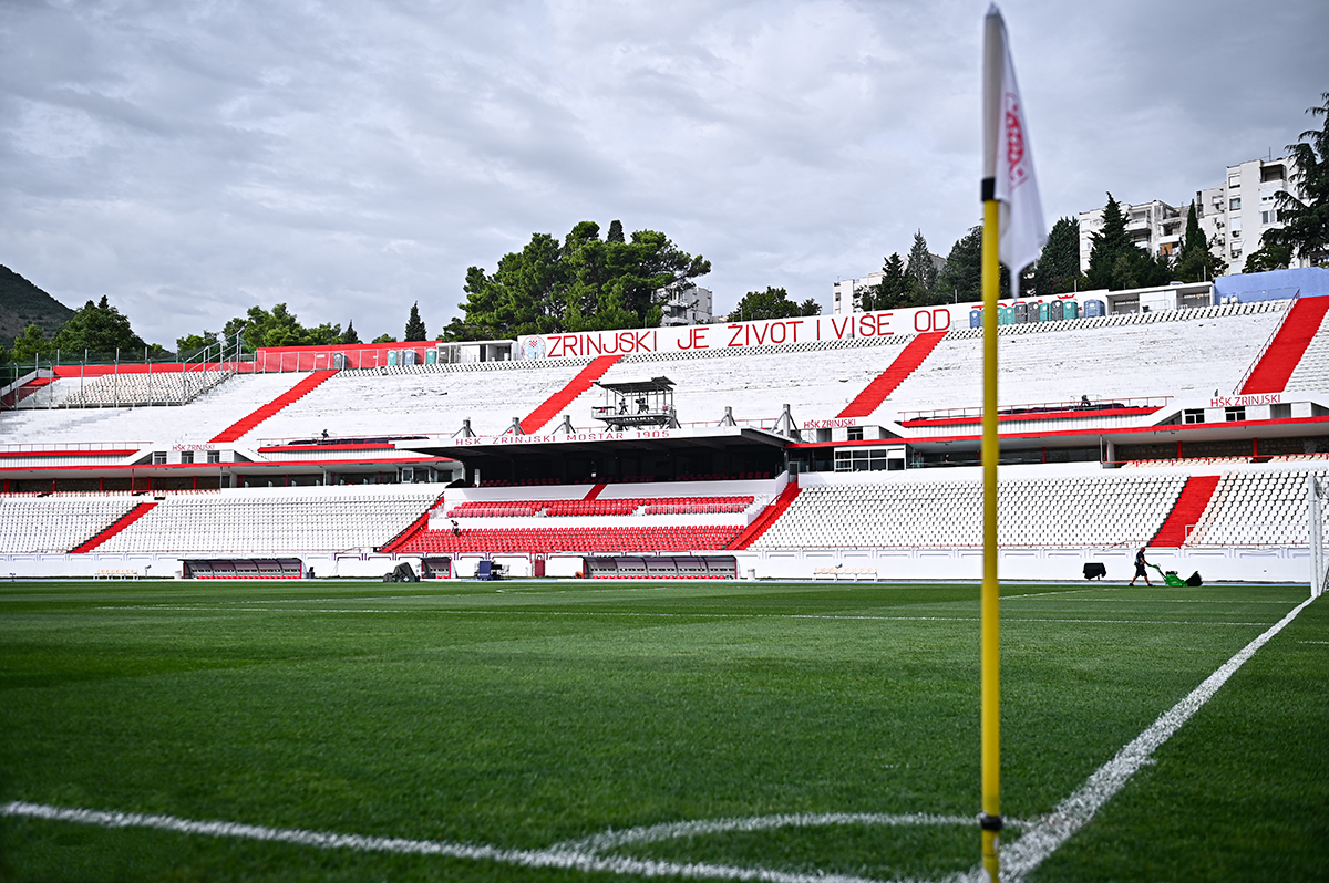 Zrinjski odbacuje optužbe: Uklanjanje instalacije bilo je zakonito, stadion se prilagođava UEFA pravilima