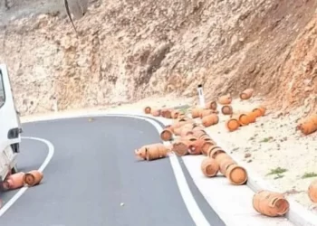 Upozorenje: Plinske boce ispale s teretnog vozila na prometnici Mostar – Čitluk