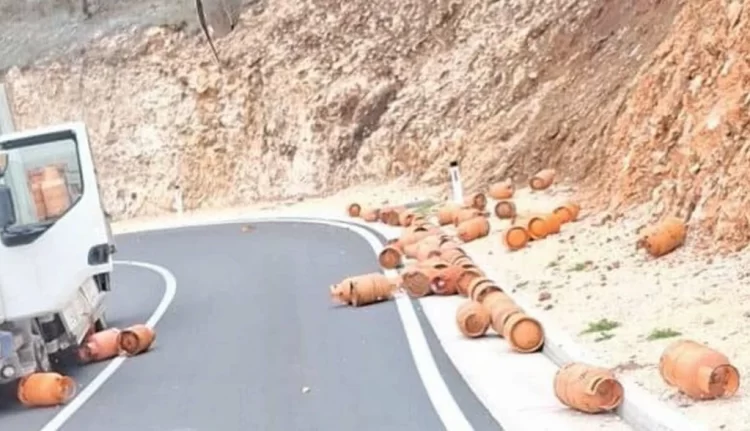 Upozorenje: Plinske boce ispale s teretnog vozila na prometnici Mostar – Čitluk
