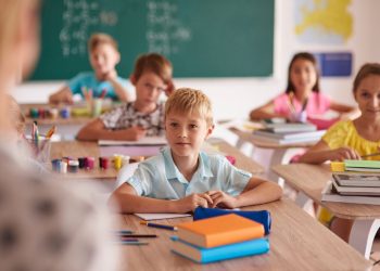 Dok Hrvatska uvodi zaštitare u škole, županije u BiH oslanjaju se na preporuke i nadzor