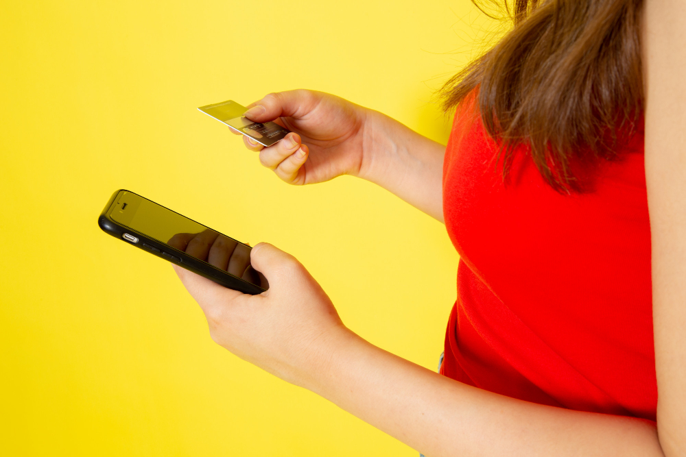 Telefonska prevara hara po BiH: Traže 1.200 KM za terapiju koju niste naručili