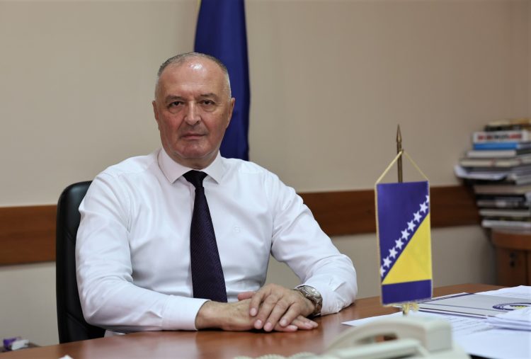 Zukan Helez oštro protiv podjela: Treći entitet i secesija su političko pakiranje ratnih ciljeva
