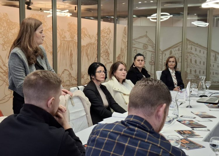 Policija, centri za socijalni rad i Županijski sud Široki Brijeg sudjelovali u promociji prava žrtava nasilja