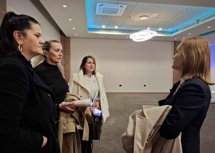 Policija, centri za socijalni rad i Županijski sud Široki Brijeg sudjelovali u promociji prava žrtava nasilja