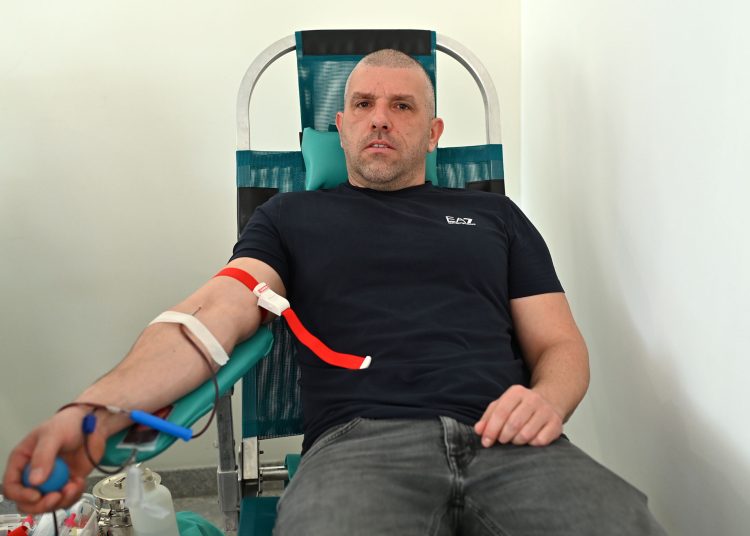 Široki Brijeg: Djelatnici Emerusa i TT Kabela darovali 20 doza krvi